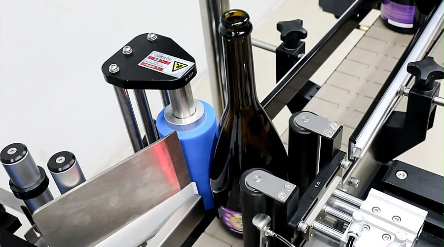 ETIQUETADORA AUTOMATICA DE 3 RODILLOS PARA CILINDRICOS Y CÓNICOS